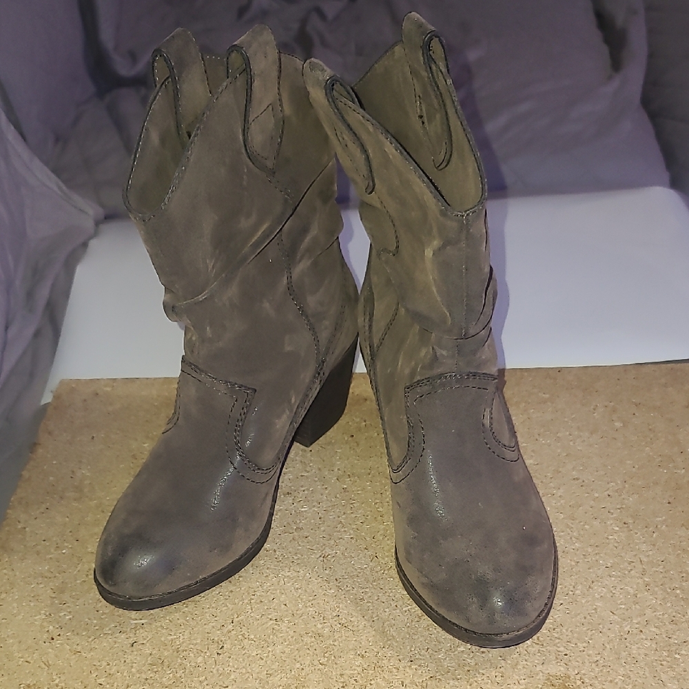 RocketDog Stylish Gray Cowboy Boots